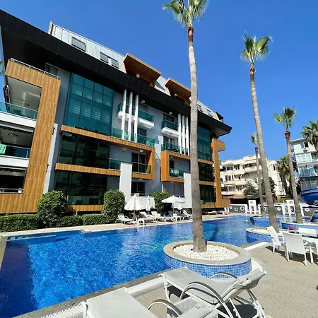 Sa Apartments! 2Bd Flat 200M To The Beach